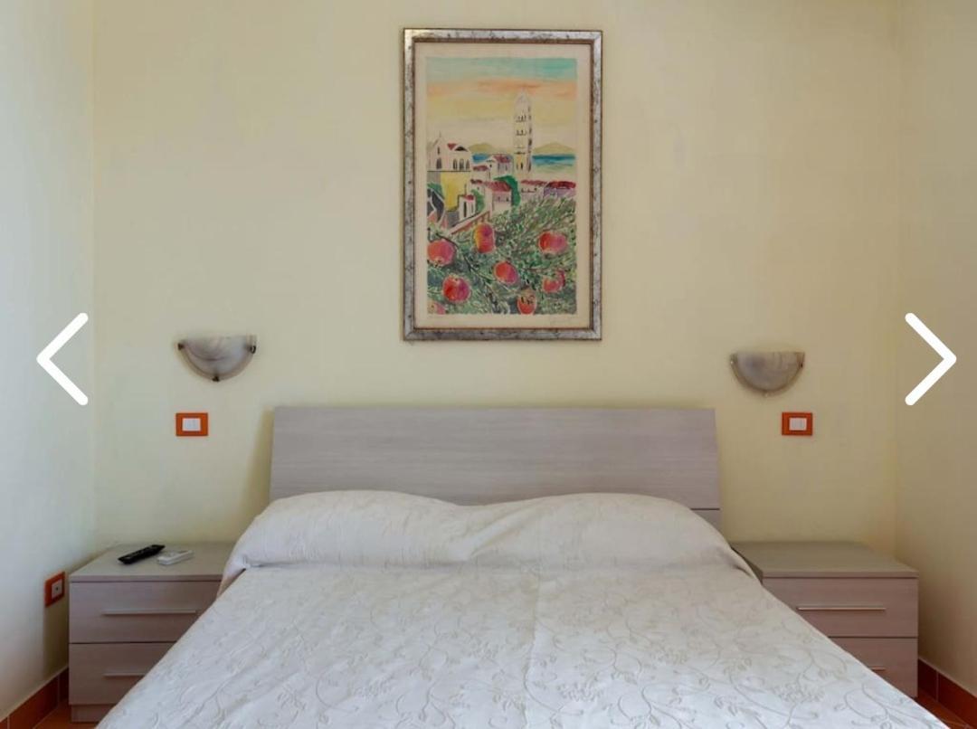 La Nave Sul Mare Di Taormina Bed & Breakfast Letojanni Exterior photo